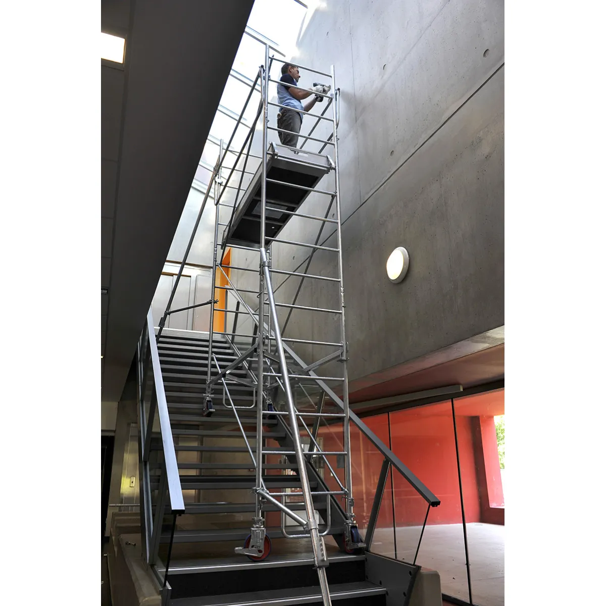 Echafaudage roulant acier Rollstar 205 - HT travail 5,80 m - Duarib