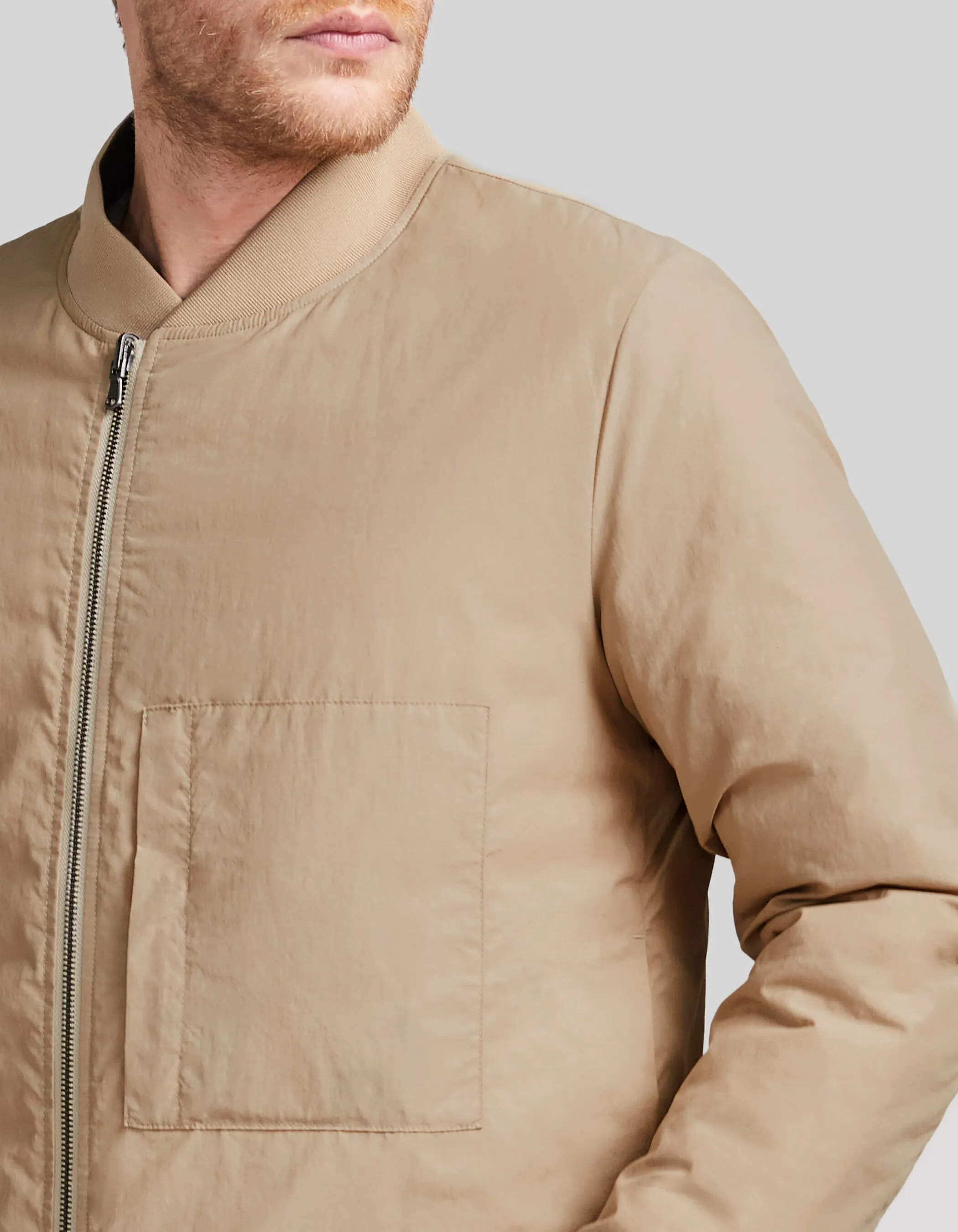 Sous-doudoune réversible kaki et beige forme bomber Homme